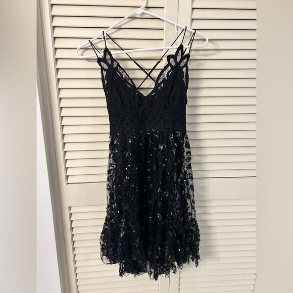 Free People Adella Sequin Slip Dress Black - Picture 5 of 6